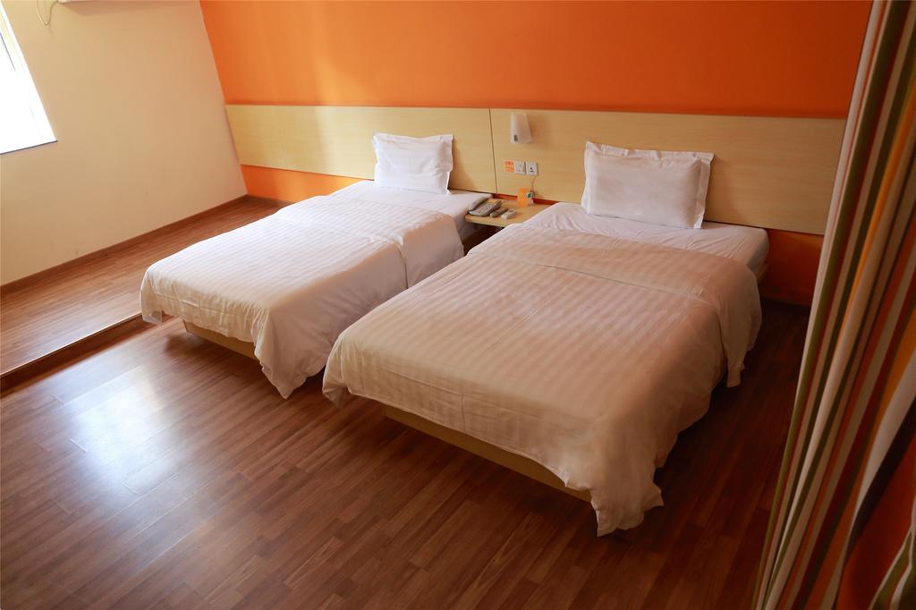 7Days Premium Harbin Central Avenue חדר תמונה